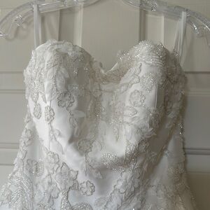 Elegant bridal Strapless Gown with intricate flower Embroidery